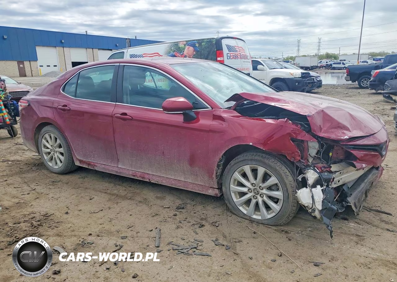 2020 Toyota Camry Le VIN:4T1C11BK9LU005088 - 4