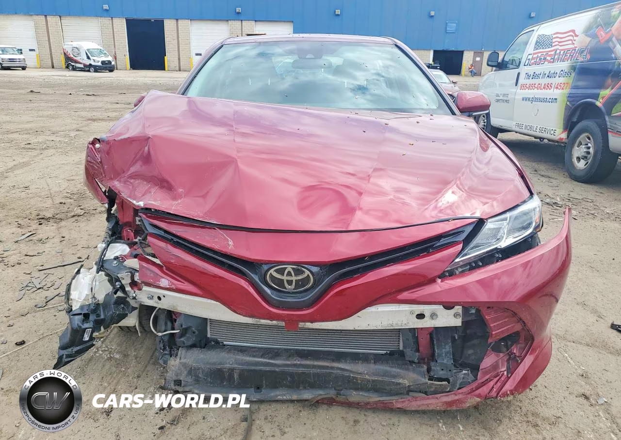 2020 Toyota Camry Le VIN:4T1C11BK9LU005088 - 5