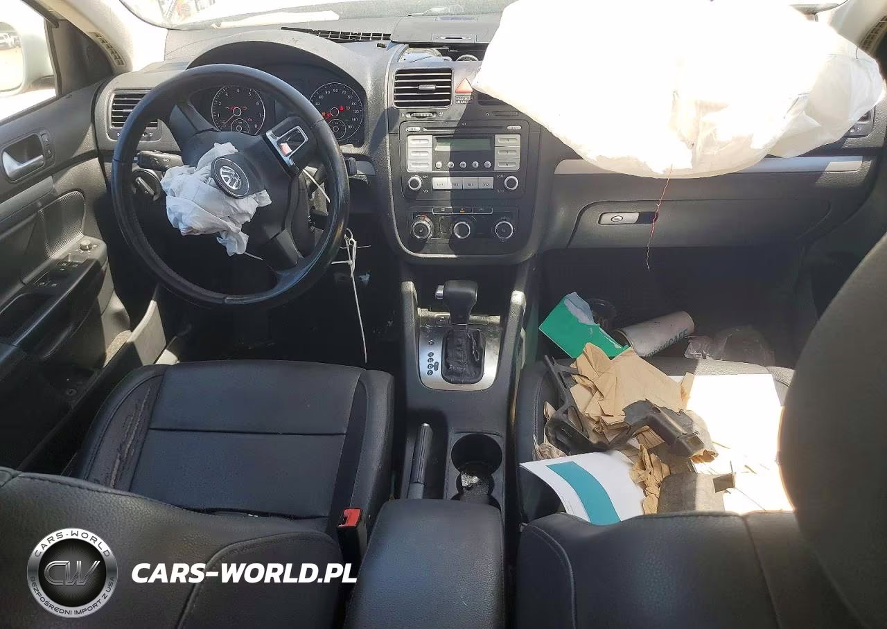 2010 Volkswagen Jetta Limited VIN:3VWAX7AJ0AM121252 - 8