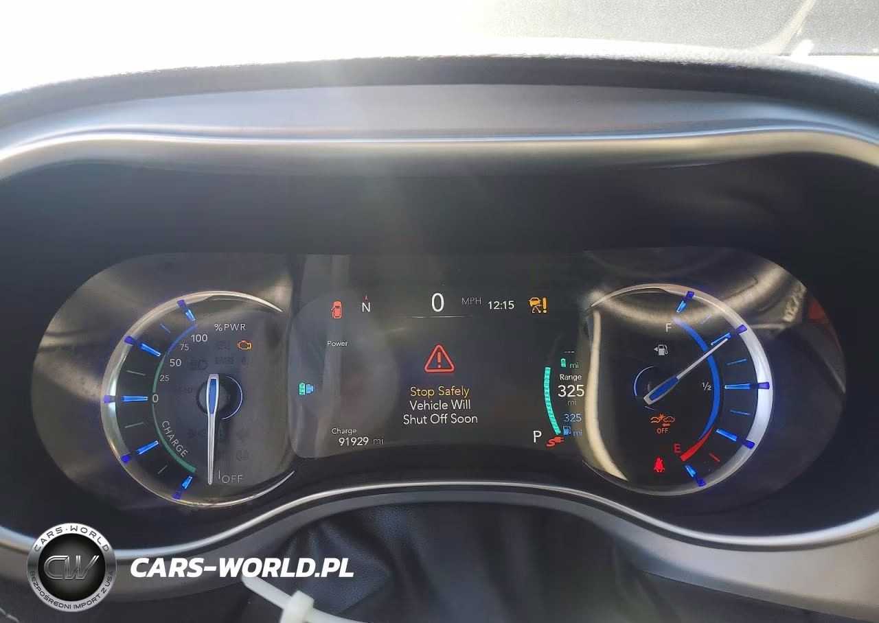 2020 Chrysler Pacifica Hybrid Limited VIN:2C4RC1N74LR274922 - 9