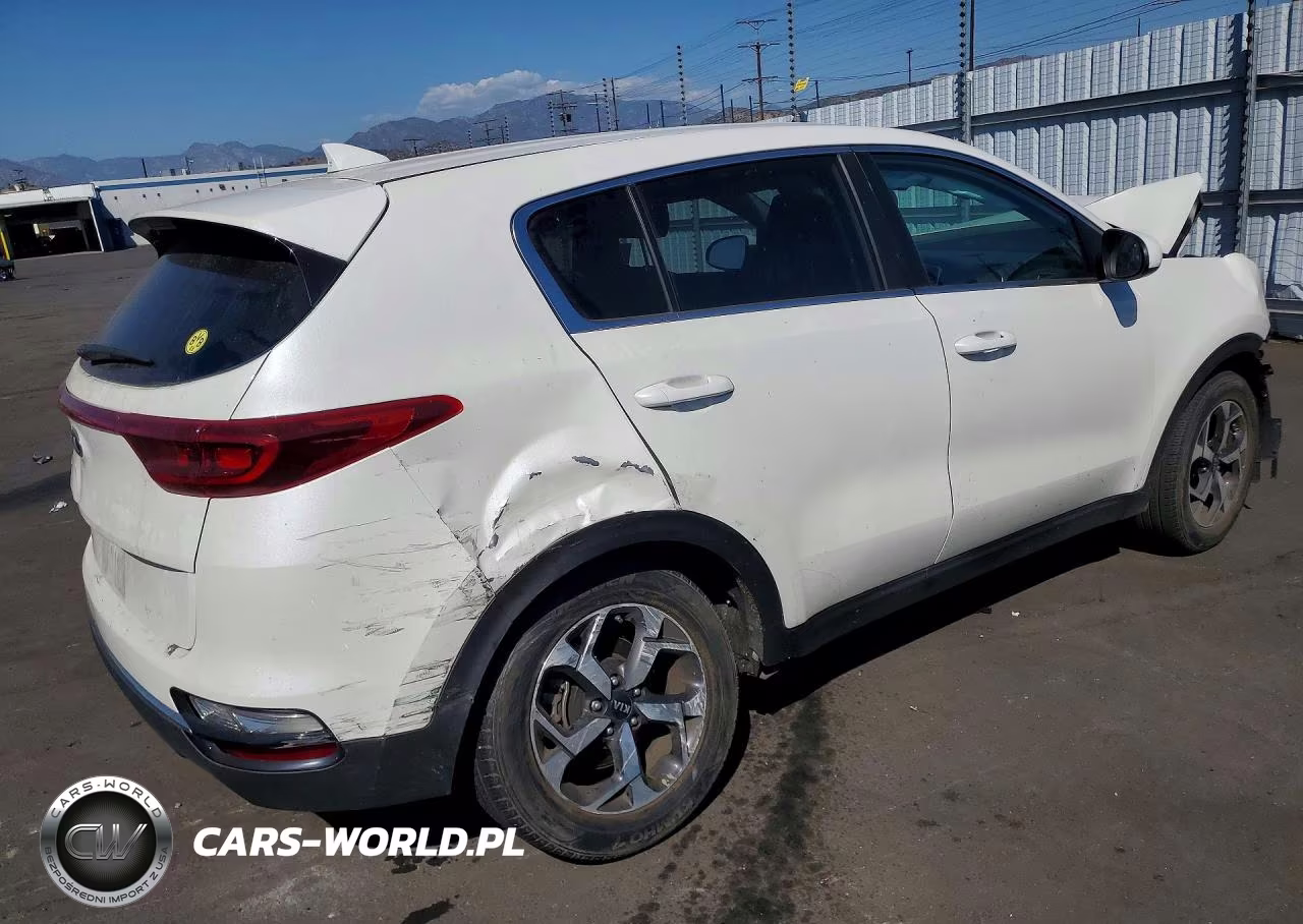 2021 Kia Sportage Lx VIN:KNDPM3AC7M7942055 - 3