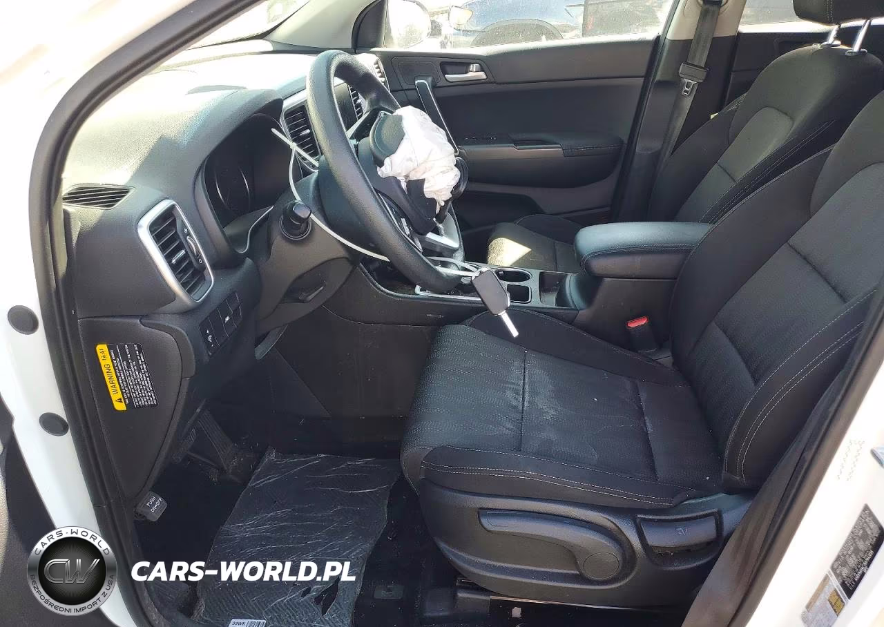 2021 Kia Sportage Lx VIN:KNDPM3AC7M7942055 - 7