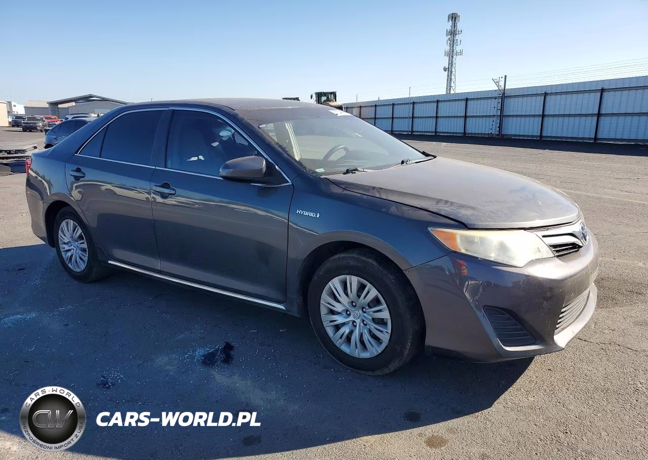 2012 Toyota Camry Hybrid Le VIN:4T1BD1FK8CU050181 - 4