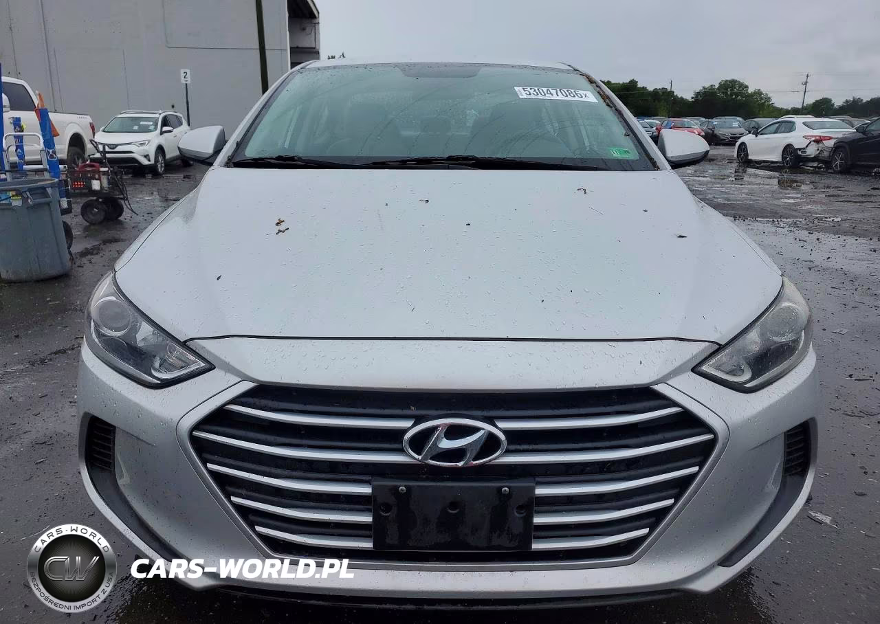 2018 Hyundai Elantra Se VIN:5NPD74LFXJH347442 - 5