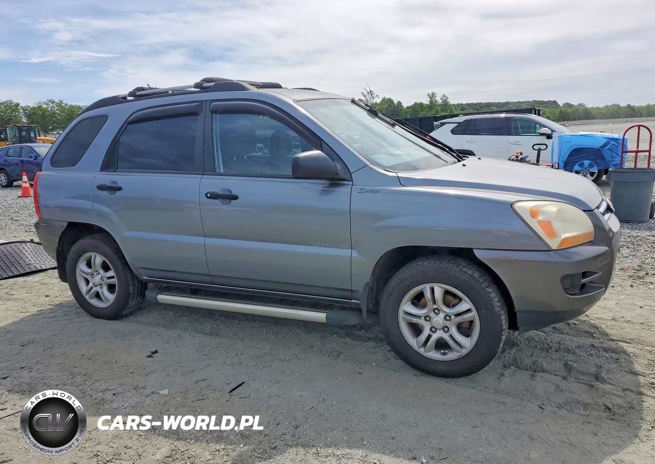 2008 Kia Sportage Lx VIN:KNDJF723X87459591 - 4
