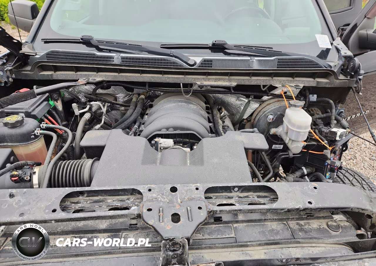 2018 Chevrolet Silverado K1500 Lt VIN:3GCUKREC9JG214727 - 11