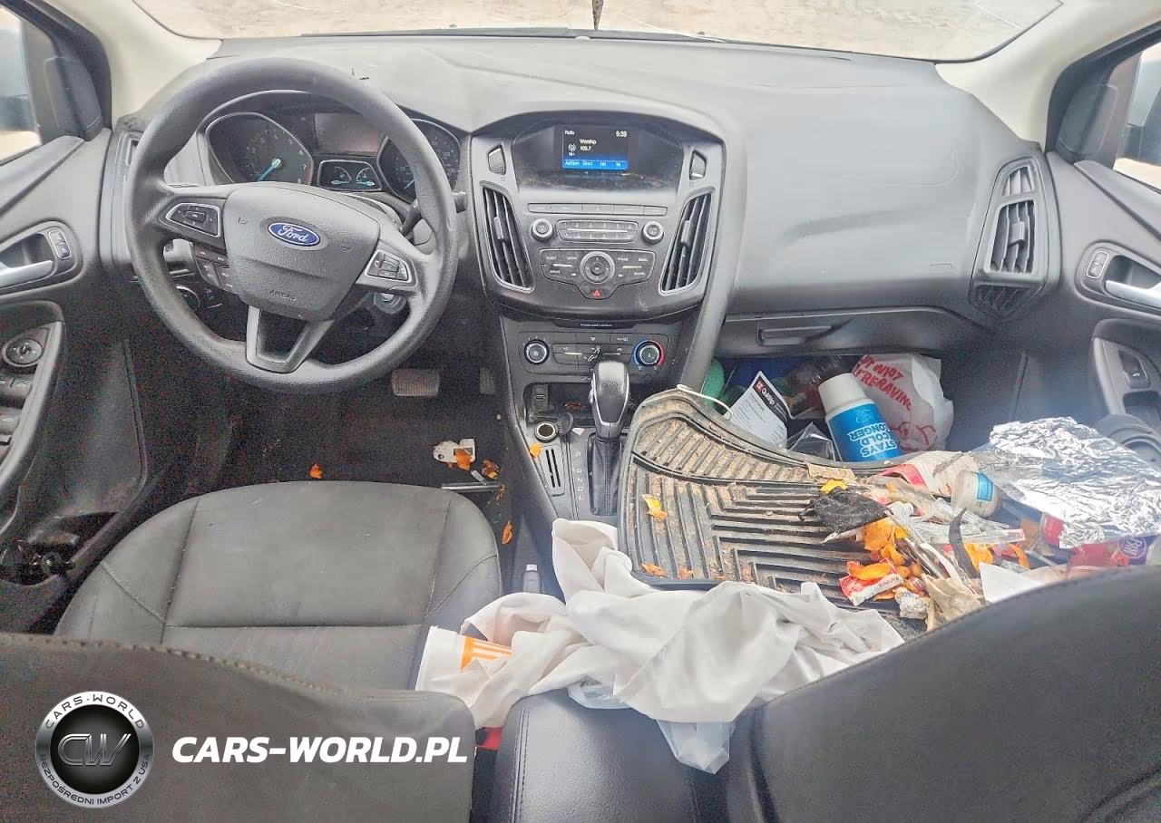 2018 Ford Focus Se VIN:1FADP3F25JL272430 - 8