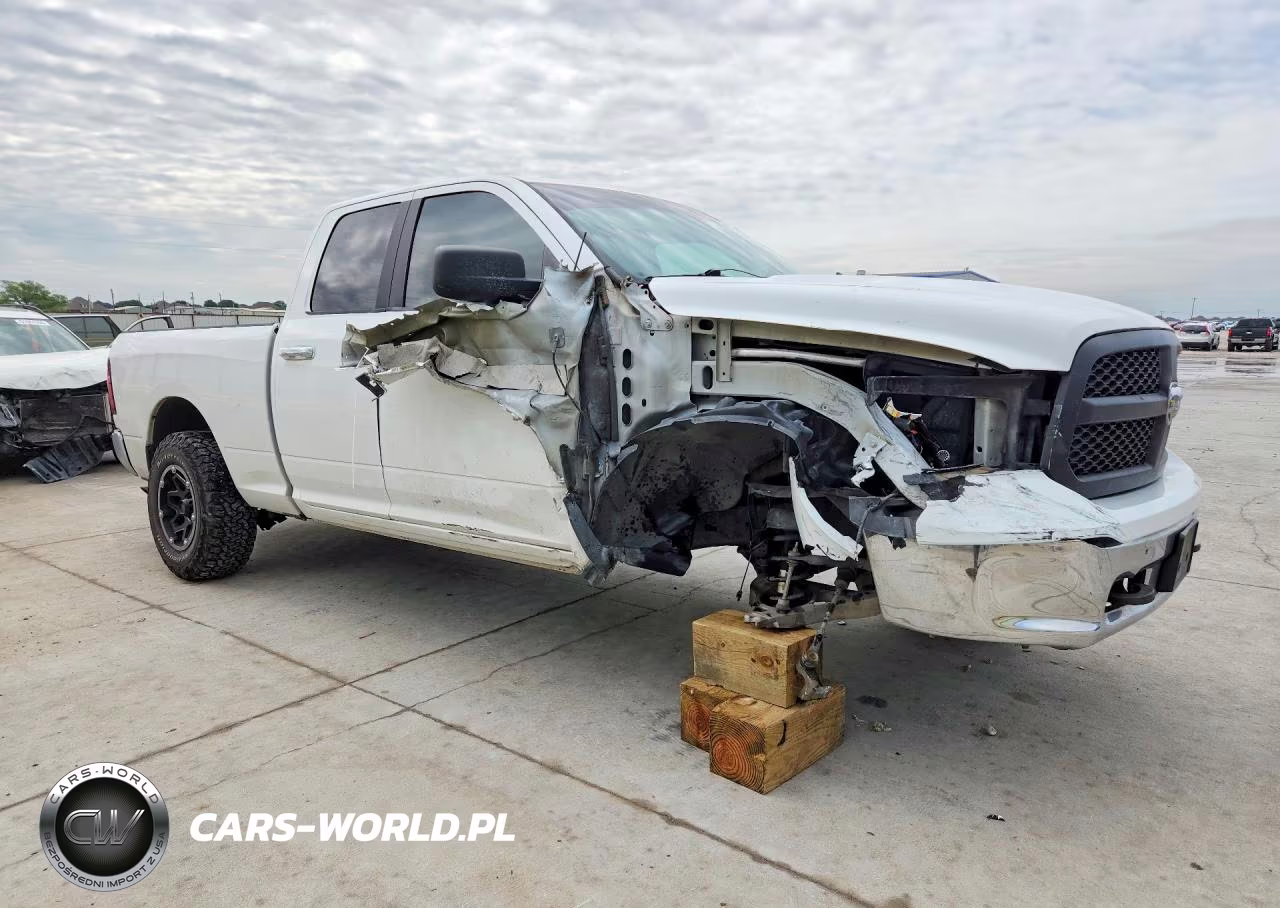 2018 Ram 1500 Slt VIN:1C6RR6GG3JS317562 - 4