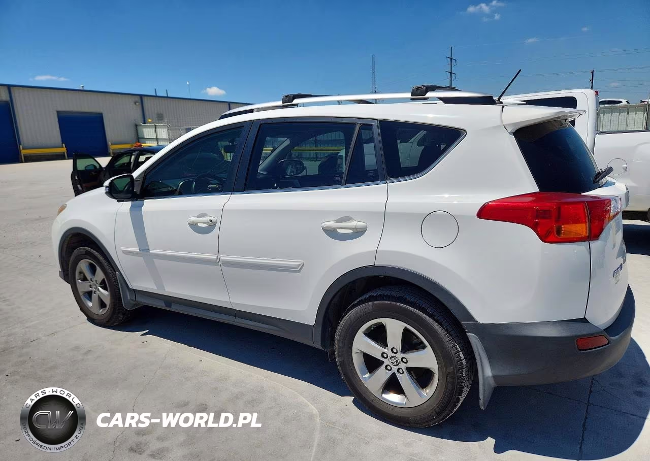 2015 Toyota Rav4 Xle VIN:JTMWFREV9FJ044518 - 2