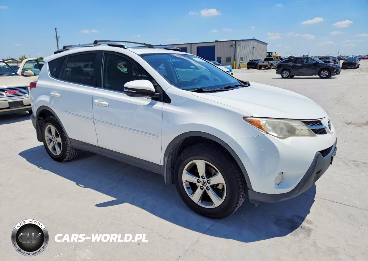 2015 Toyota Rav4 Xle VIN:JTMWFREV9FJ044518 - 4