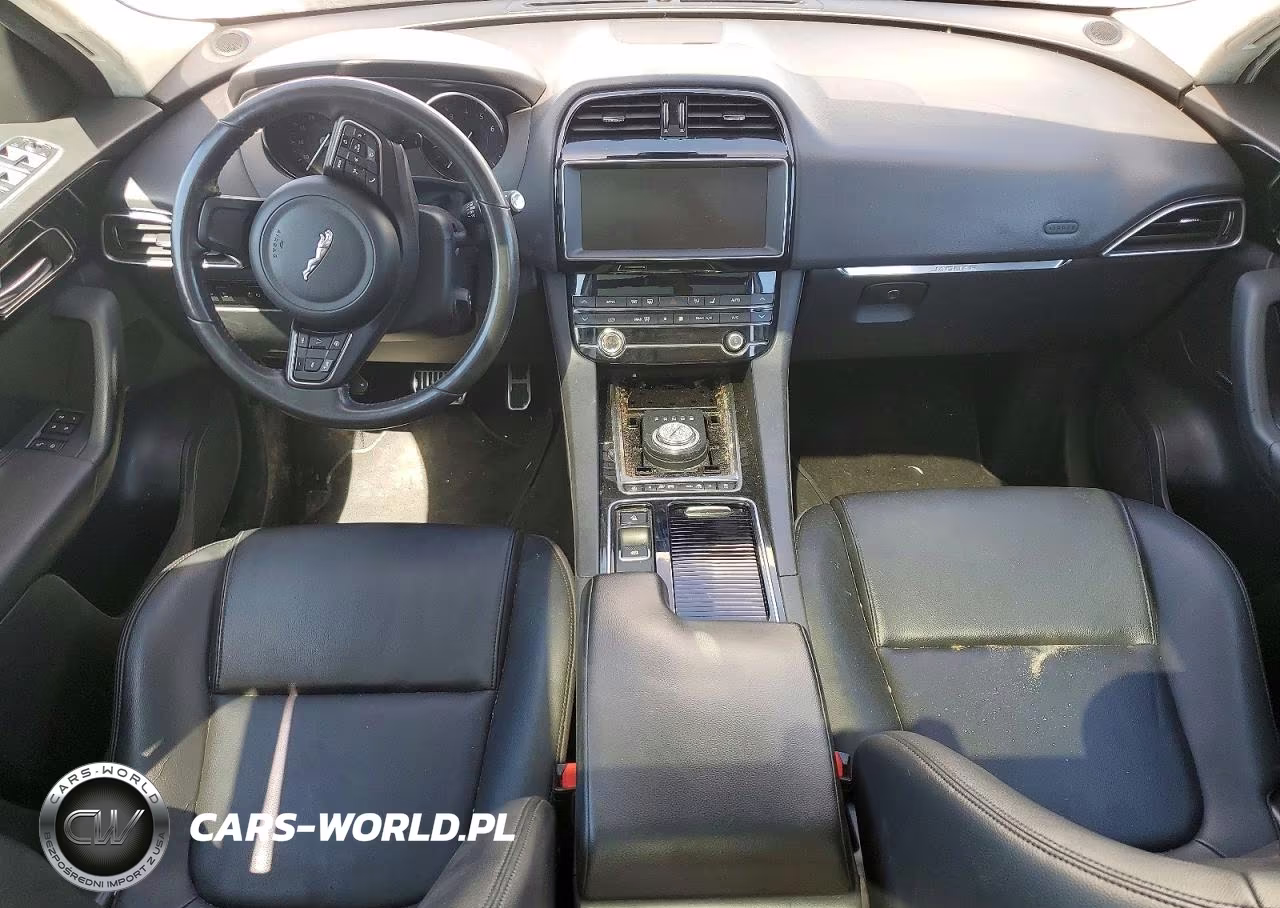 2019 Jaguar F-Pace Premium VIN:SADCJ2FXXKA609933 - 8