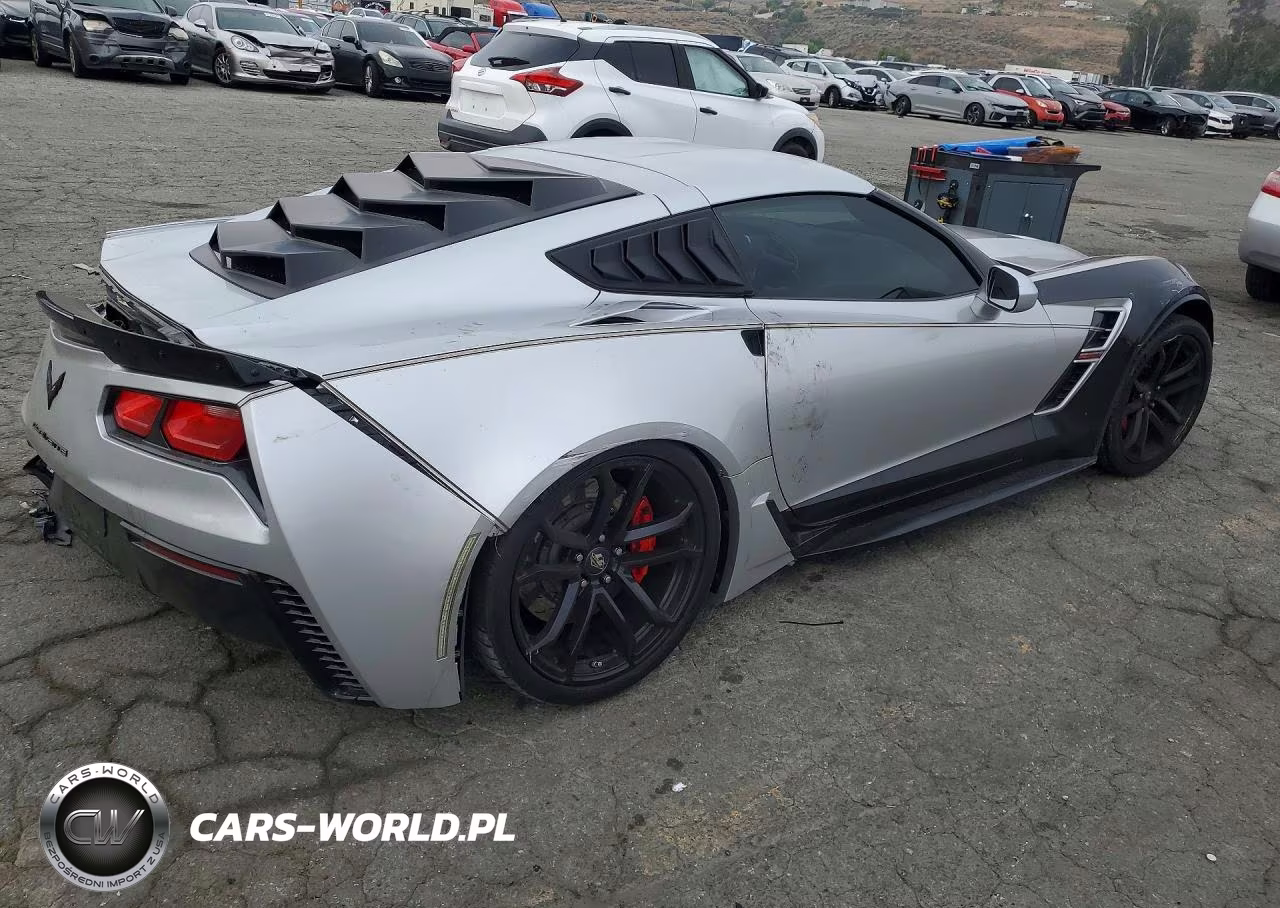 2017 Chevrolet Corvette Grand Sport 1Lt VIN:1G1YW2D7XH5101073 - 3