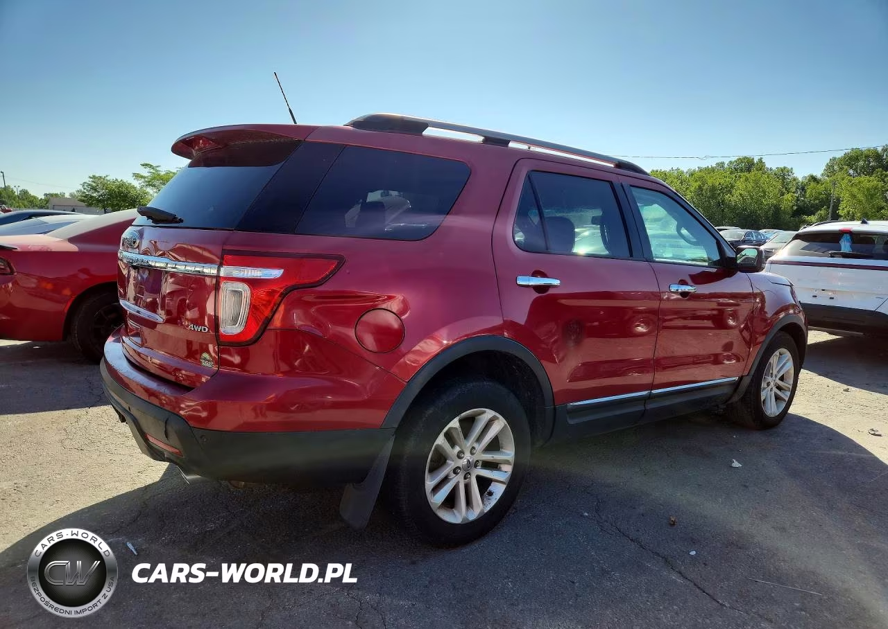 2011 Ford Explorer Xlt VIN:1FMHK8D80BGA00453 - 3