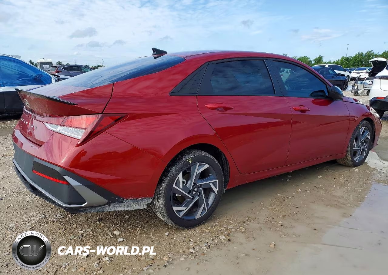 2025 Hyundai Elantra Sel Sport VIN:KMHLM4DG3SU085228 - 3
