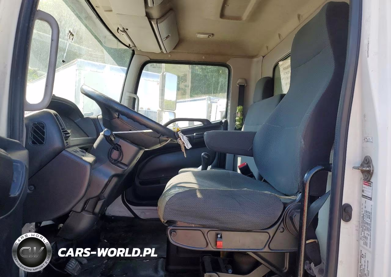 2017 Hino 258-268 Box Truck VIN:5PVNJ8JV2H4S65969 - 7