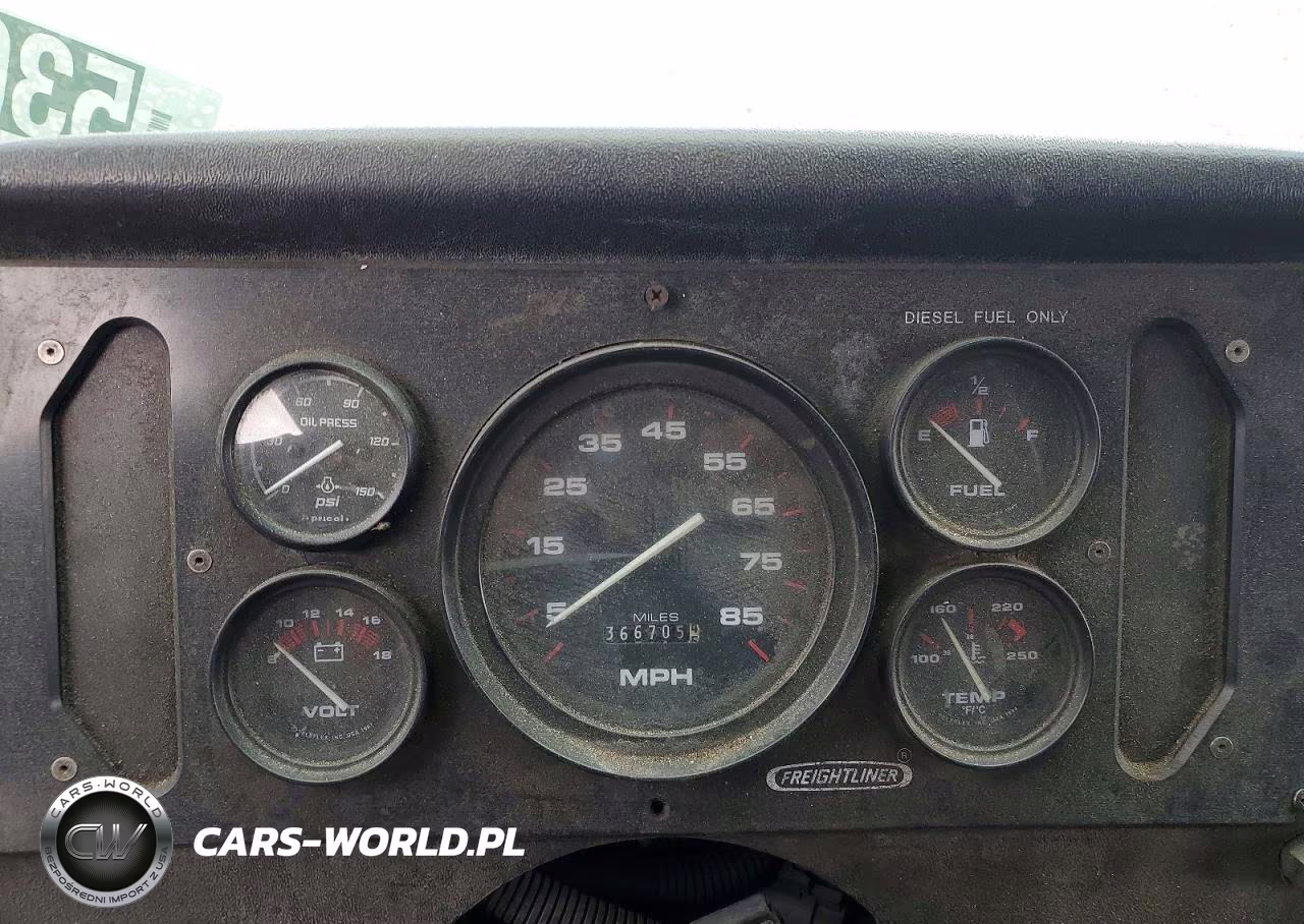 2001 Freightliner Mt45 Chassis Delivery Truck VIN:4UZAANBW91CH92003 - 9
