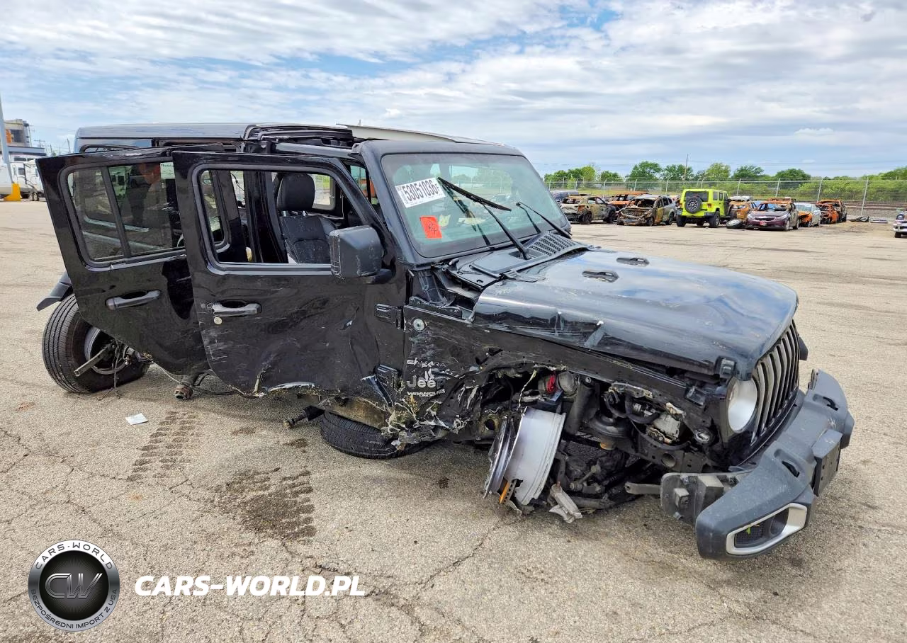 2018 Jeep Wrangler Unlimited Sahara VIN:1C4HJXEGXJW111510 - 4