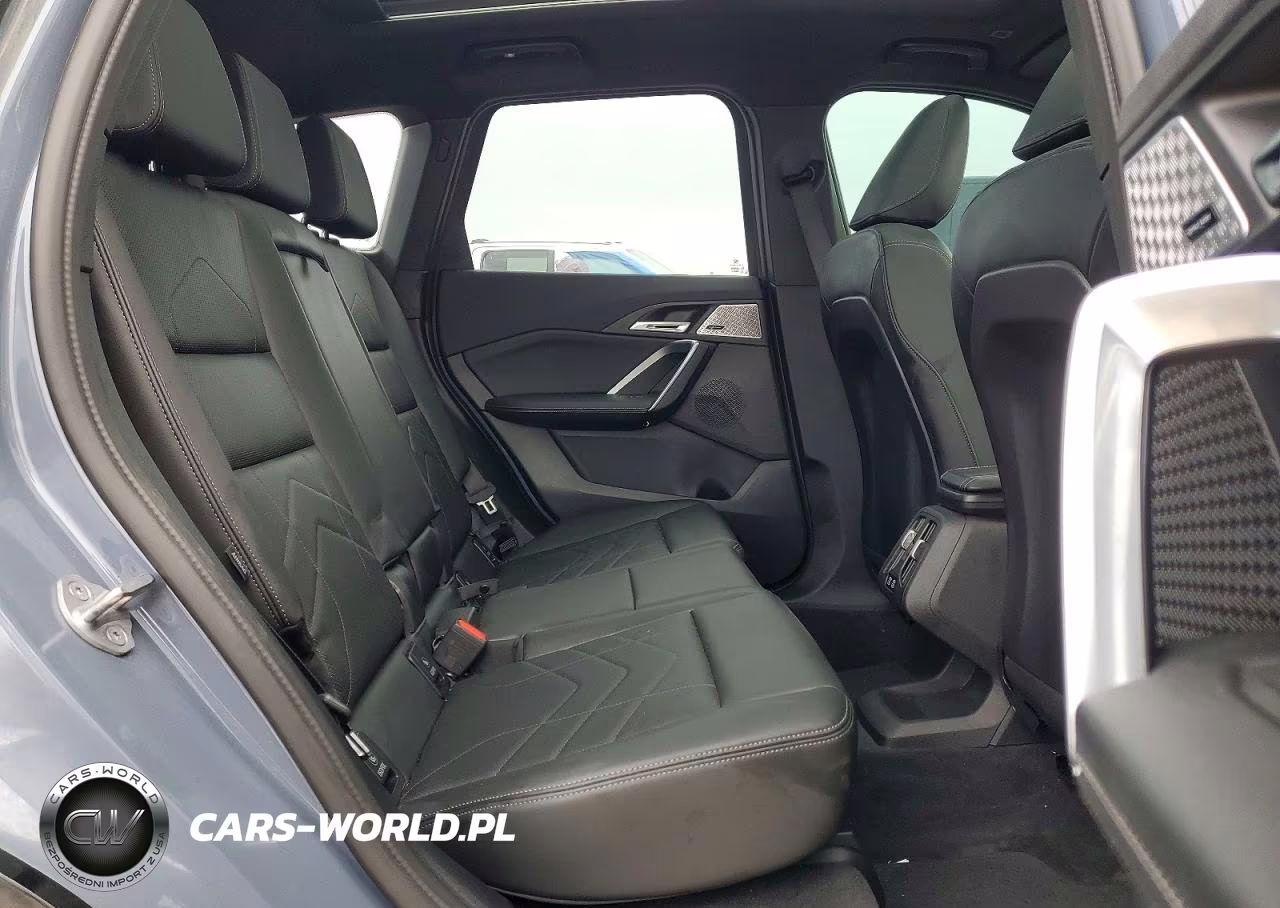 2025 BMW X1 xDrive28I VIN:WBX73EF04S5055795 - 11