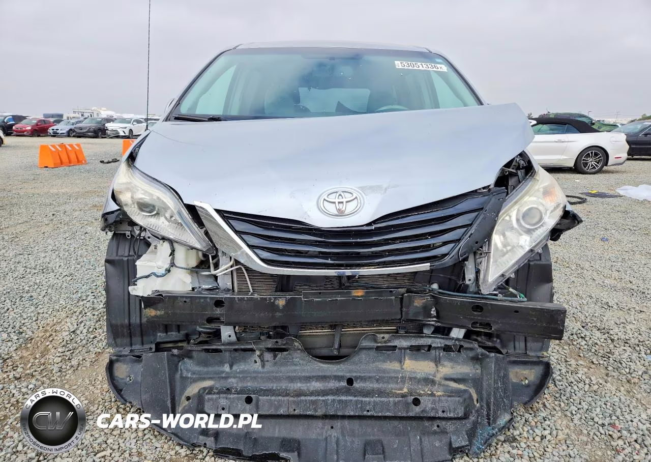 2014 Toyota Sienna Le VIN:5TDKK3DC8ES508164 - 5