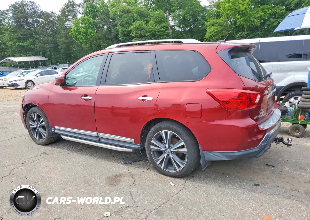 2018 Nissan Pathfinder Platinum VIN:5N1DR2MN3JC637971 - 2