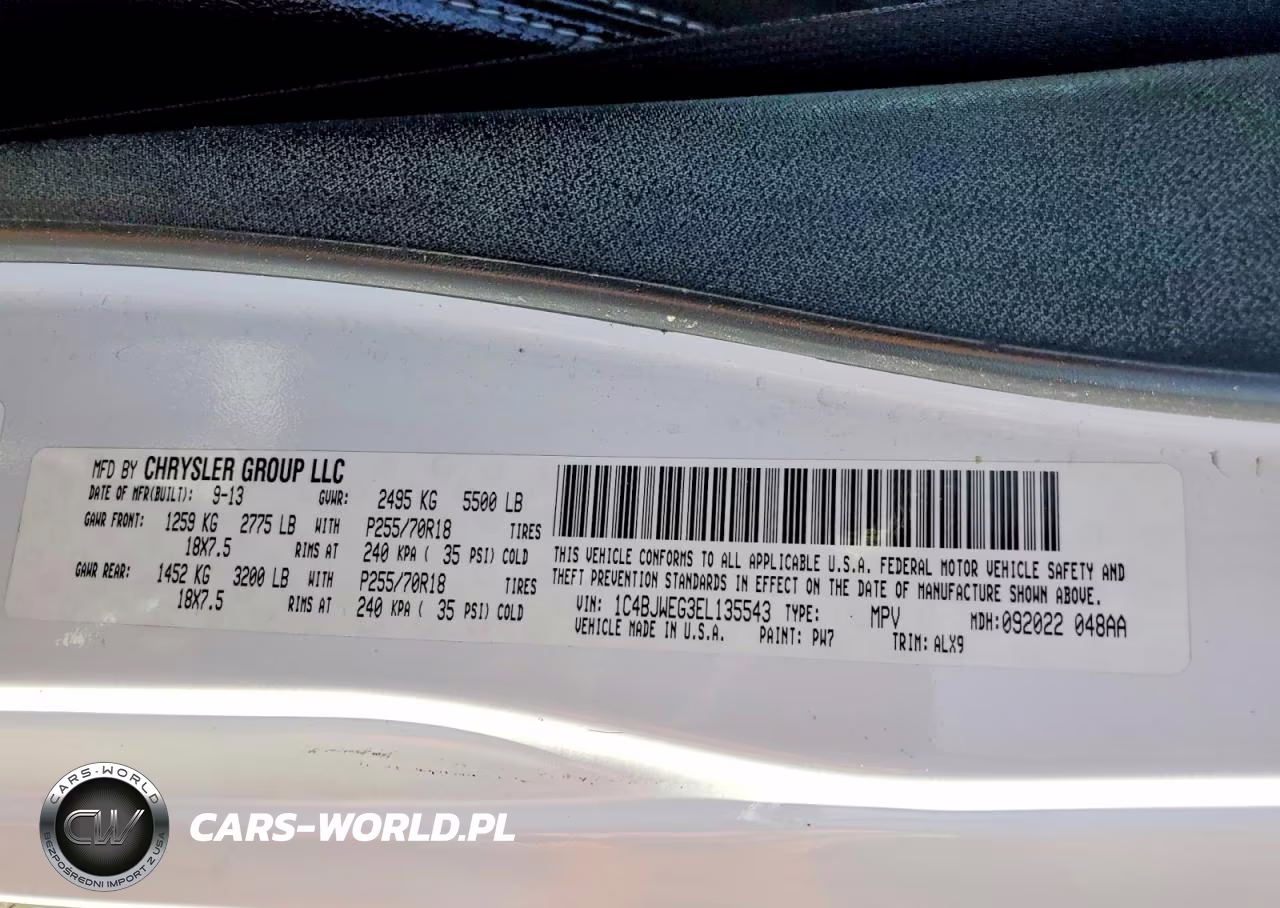 2014 Jeep Wrangler Unlimited Sahara VIN:1C4BJWEG3EL135543 - 12