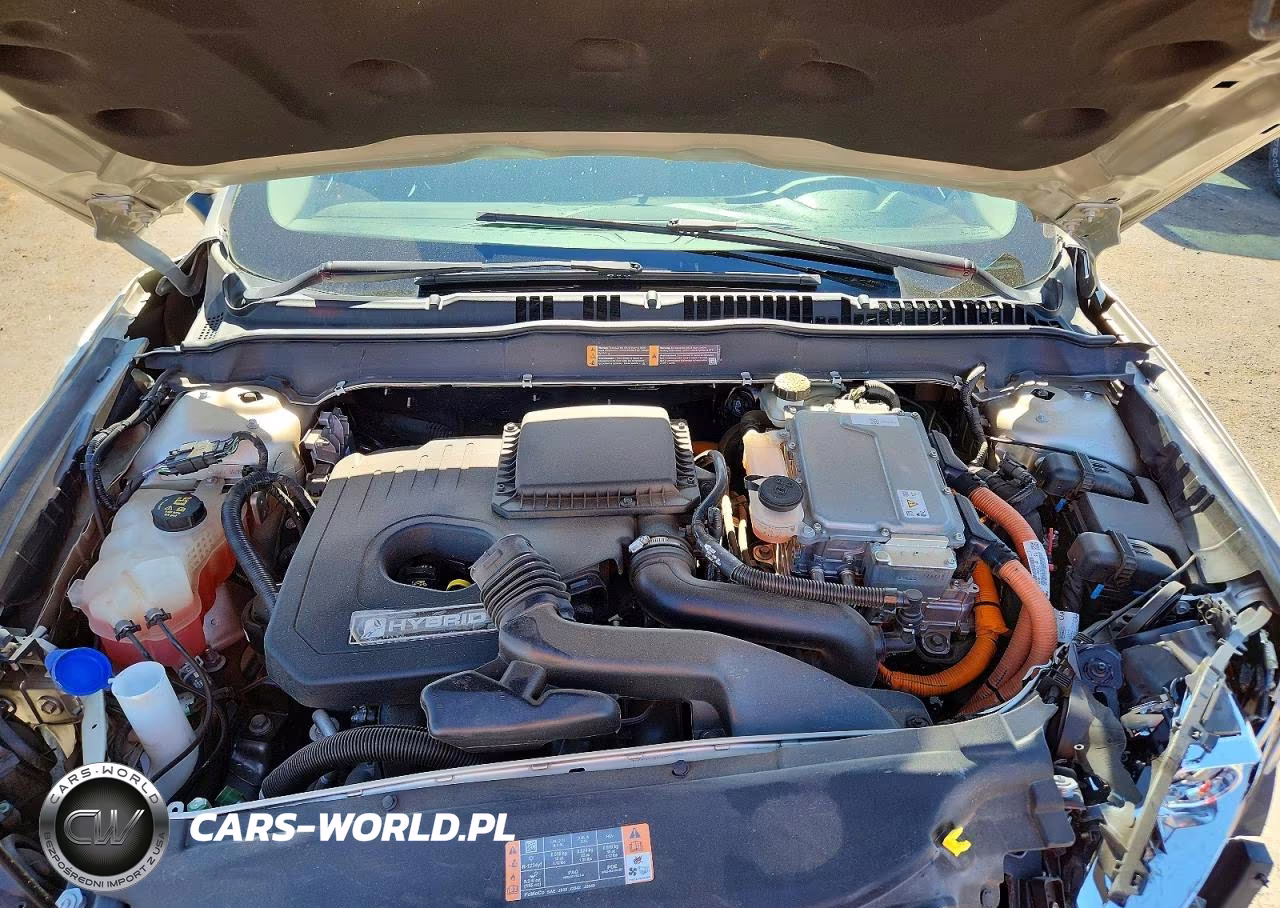 2018 Ford Fusion S Hybrid VIN:3FA6P0UU3JR100989 - 11