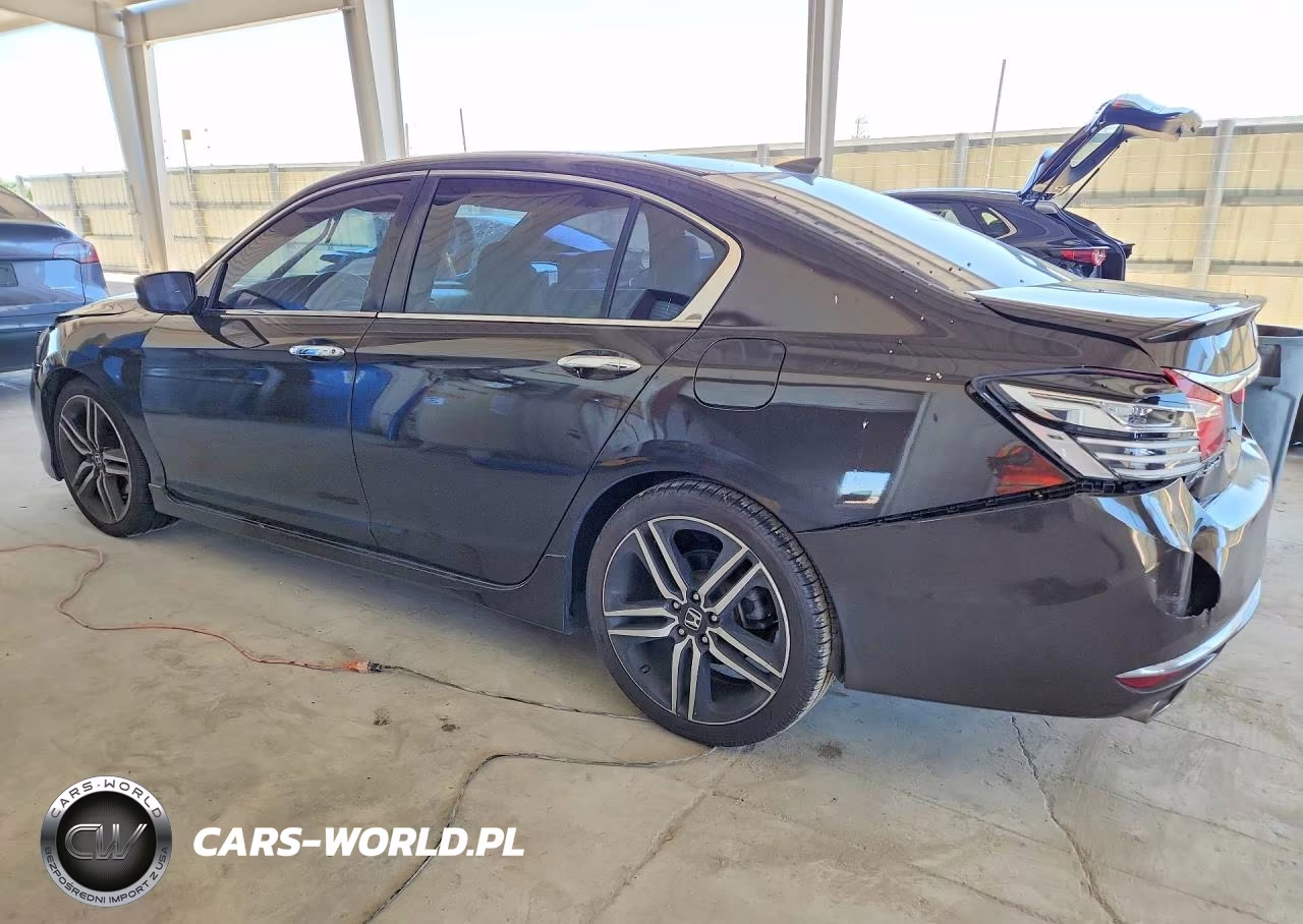 2017 Honda Civic Sport VIN:1HGCR2F57HA129250 - 2