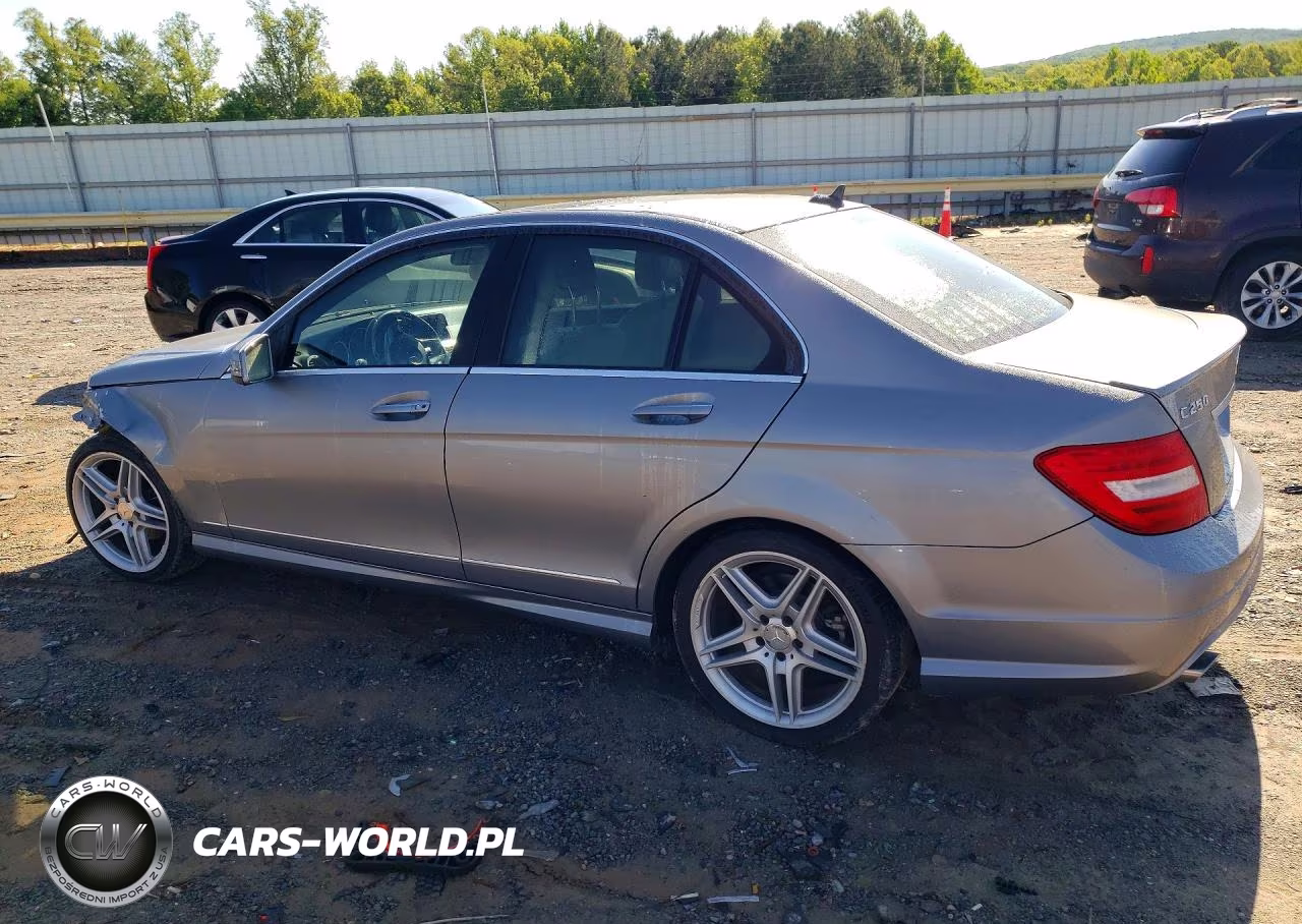 2013 Mercedes-Benz C 250 VIN:WDDGF4HB3DA848762 - 2