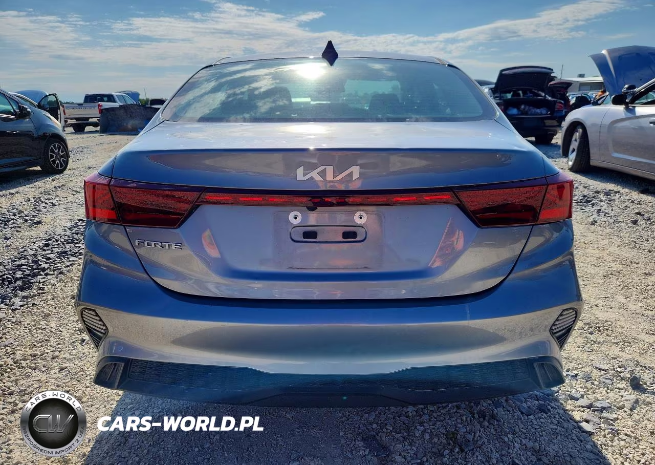 2024 Kia Forte Lxs VIN:3KPF24AD9RE704683 - 6