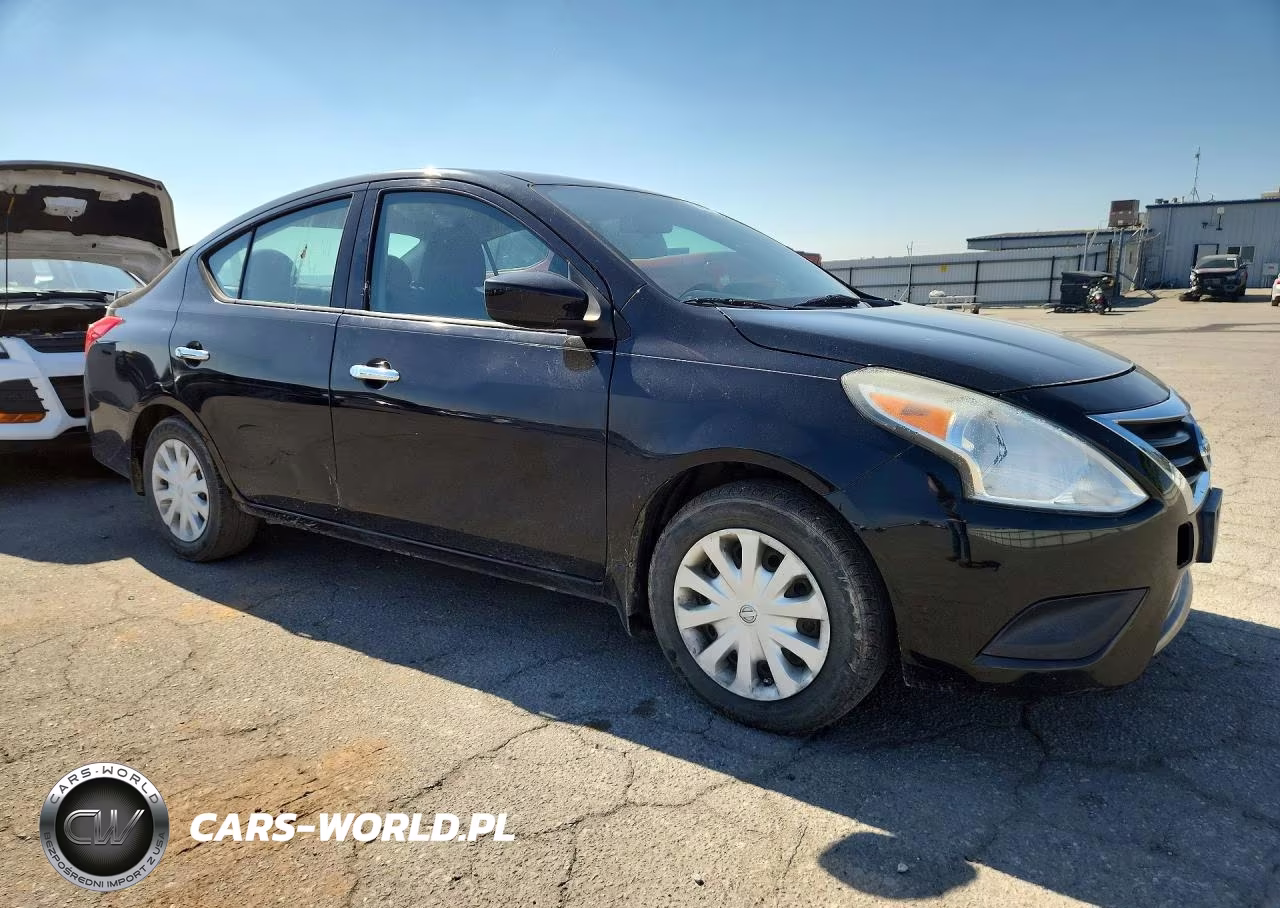 2015 Nissan Versa S VIN:3N1CN7AP3FL820798 - 4