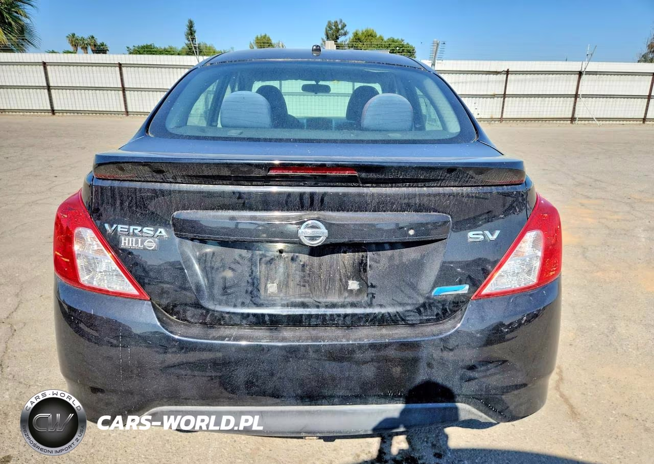 2015 Nissan Versa S VIN:3N1CN7AP3FL820798 - 6