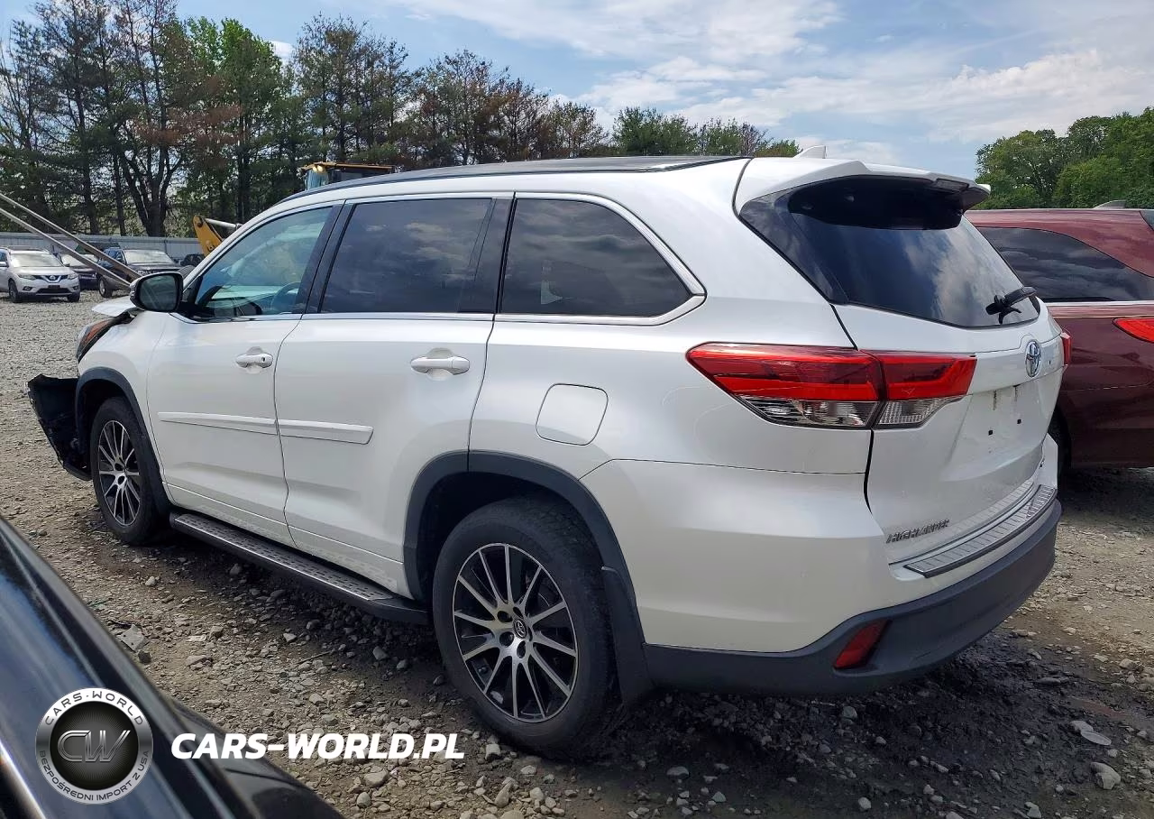2018 Toyota Highlander Se VIN:5TDJZRFH2JS817139 - 2