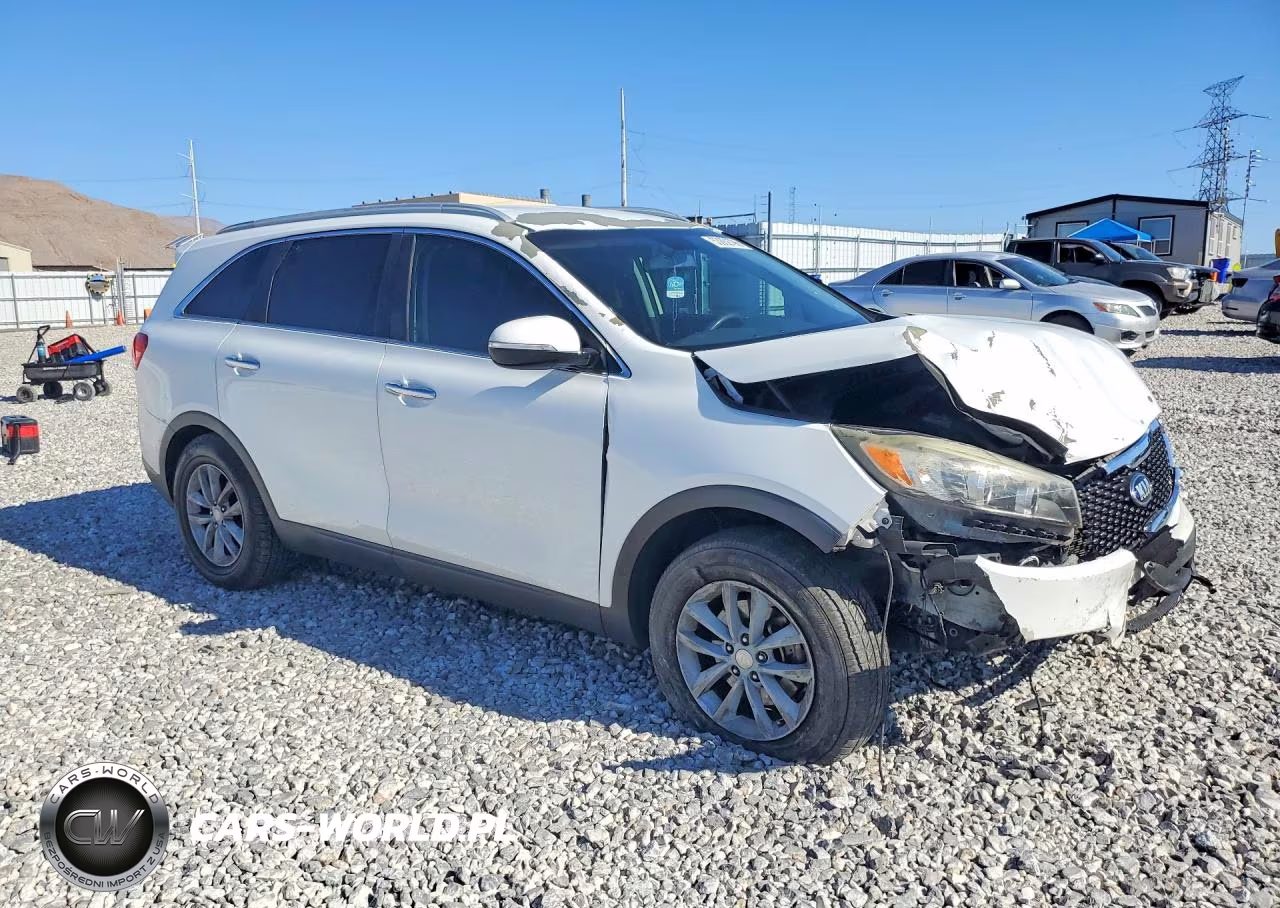 2016 Kia Sorento Lx VIN:5XYPG4A35GG043263 - 4
