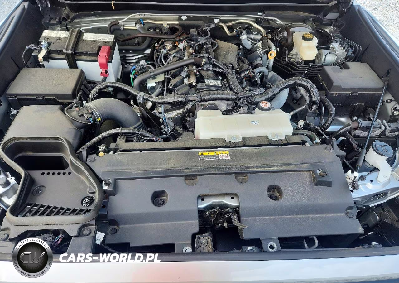 2024 Toyota Tacoma Sr5 VIN:3TMKB5FN4RM015579 - 11