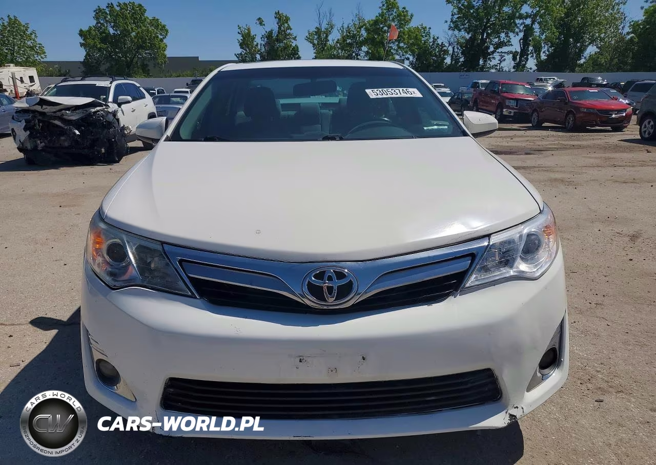 2013 Toyota Camry Xle VIN:4T4BF1FK9DR300285 - 5
