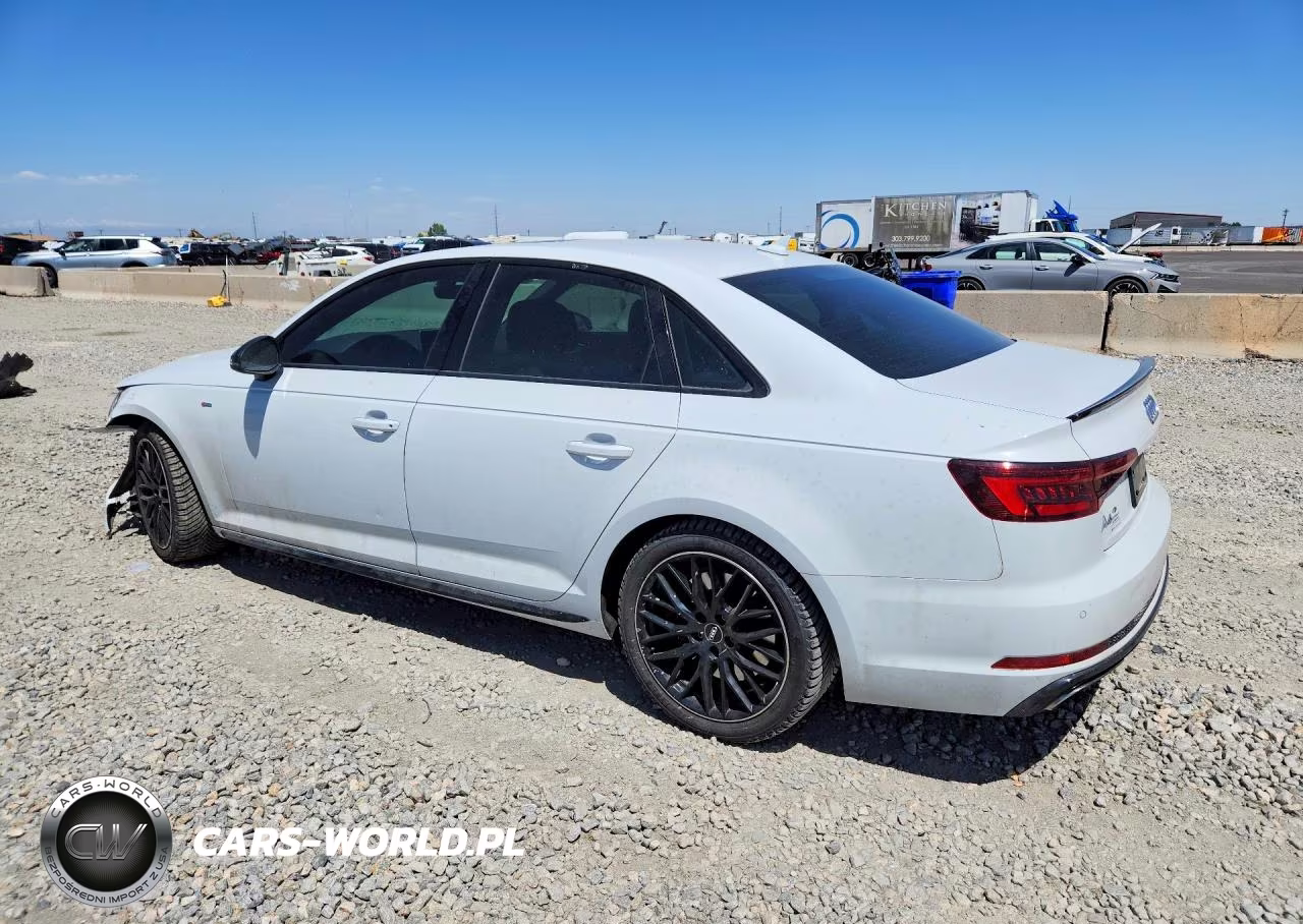 2019 Audi A4 Premium Plus VIN:WAUENAF46KA109404 - 2