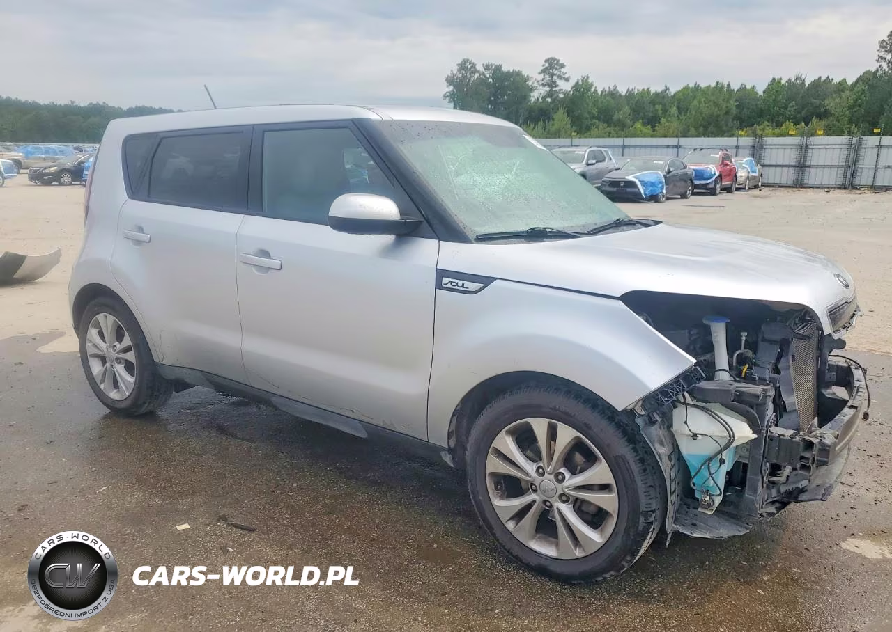 2015 Kia Soul + VIN:KNDJP3A59F7748502 - 4