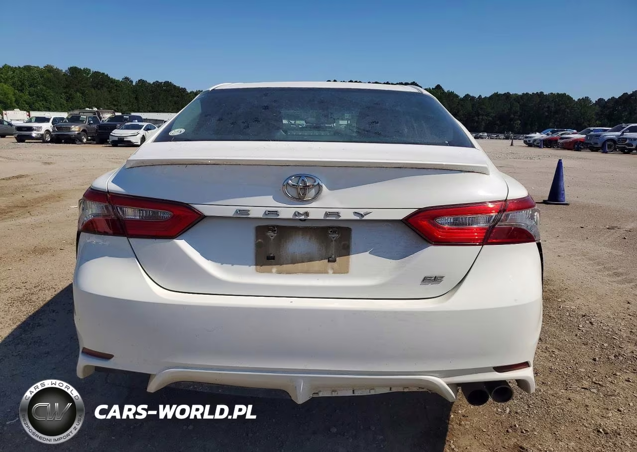 2018 Toyota Camry Se VIN:4T1B11HK4JU045501 - 6