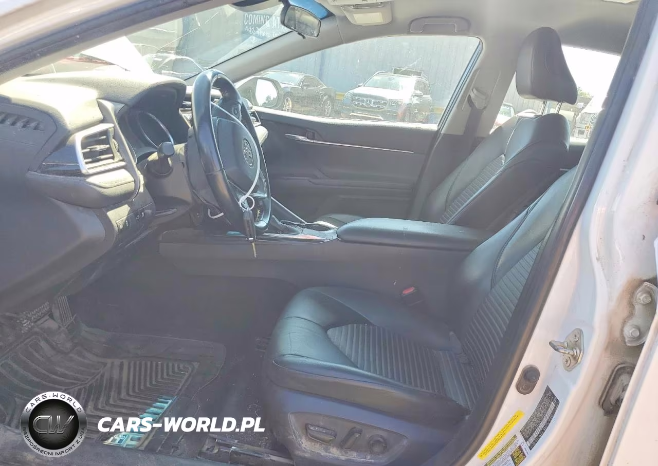 2018 Toyota Camry Se VIN:4T1B11HK4JU045501 - 7