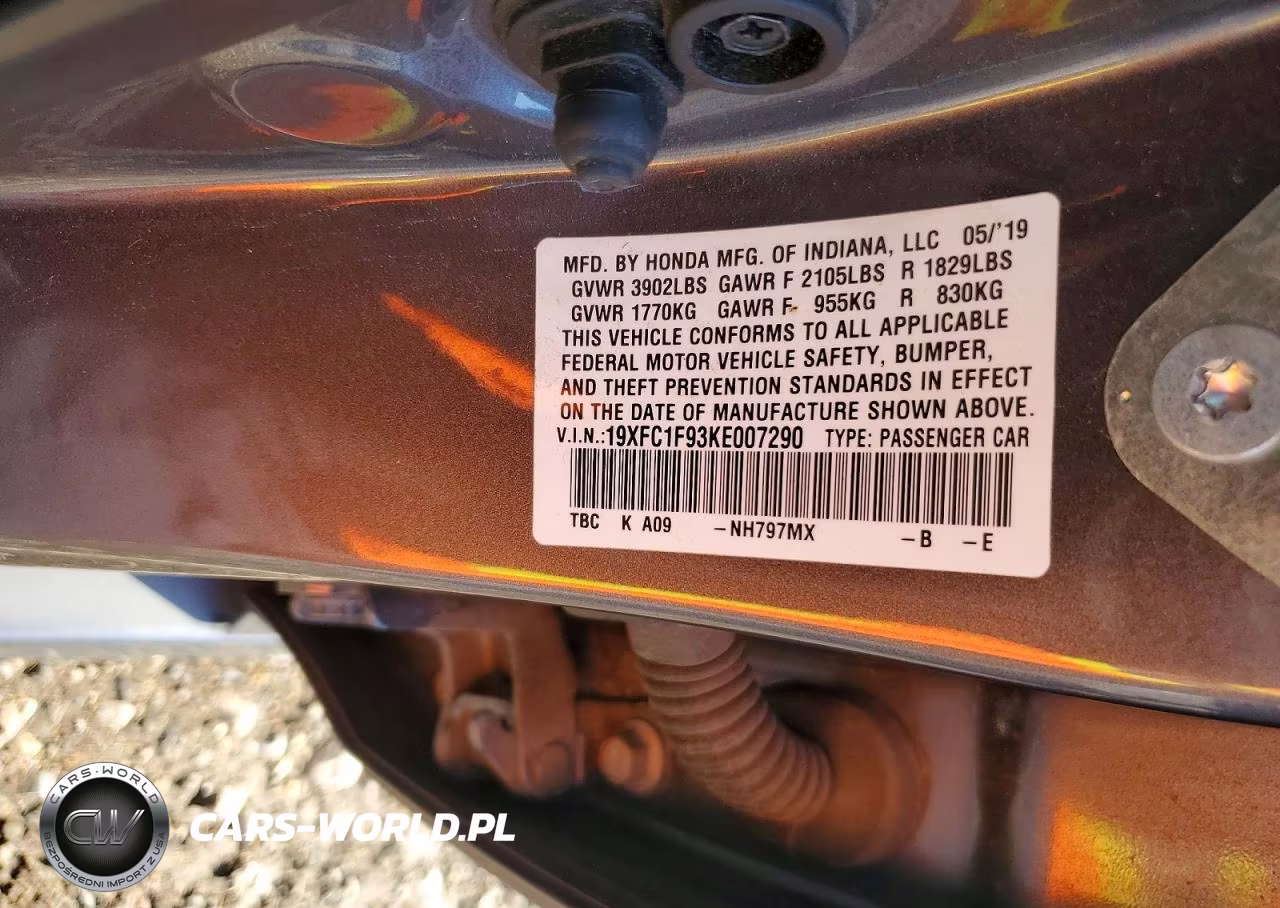 2019 Honda Civic Touring VIN:19XFC1F93KE007290 - 12
