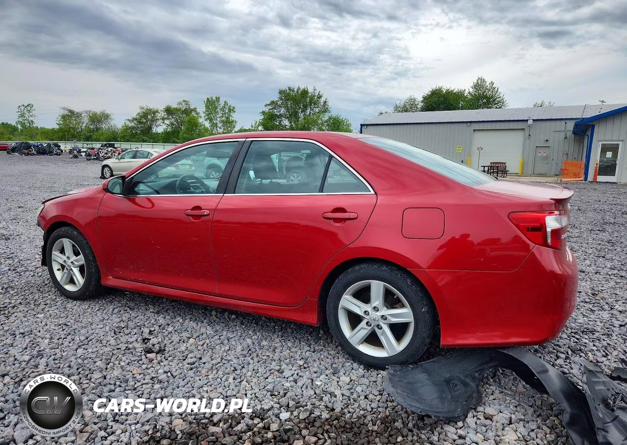 2014 Toyota Camry Se VIN:4T1BF1FK2EU737105 - 2
