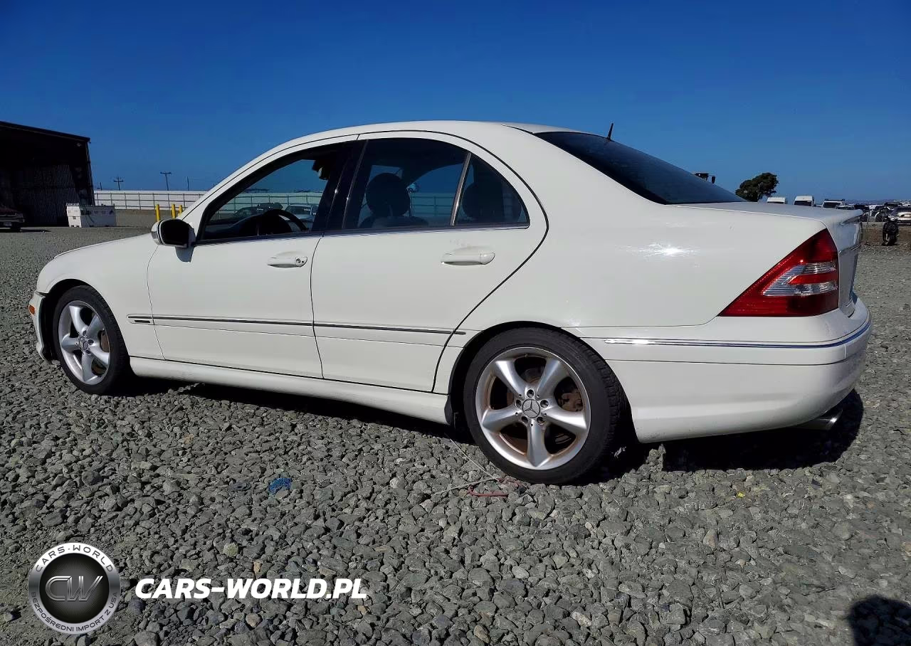 2005 Mercedes-Benz C 230K Sport Sedan VIN:WDBRF40JX5F686301 - 2