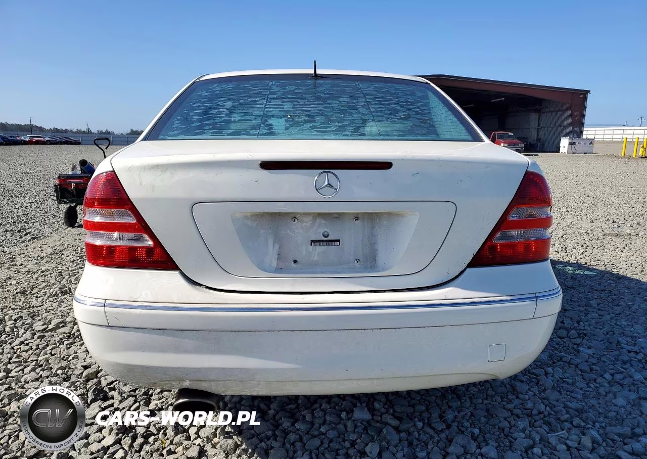 2005 Mercedes-Benz C 230K Sport Sedan VIN:WDBRF40JX5F686301 - 6