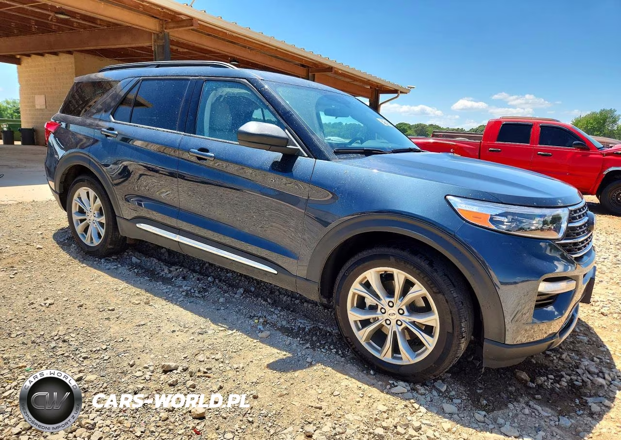 2024 Ford Explorer Xlt VIN:1FMSK7DHXRGA14077 - 4