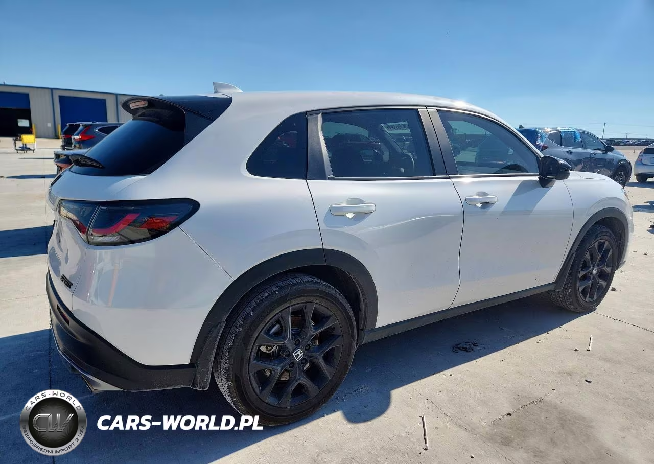 2025 Honda Hr-V Sport VIN:3CZRZ1H53SM726660 - 3