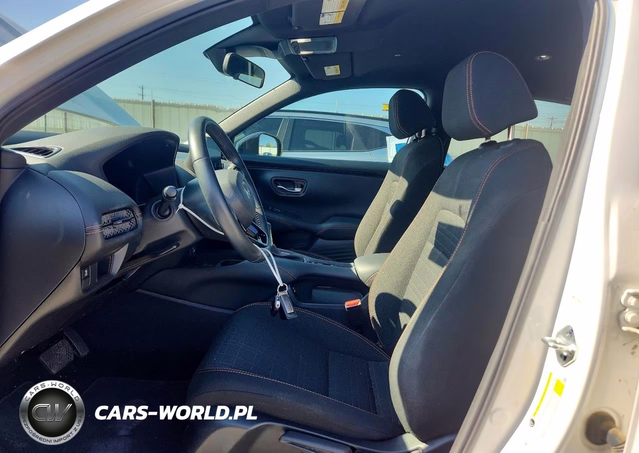 2025 Honda Hr-V Sport VIN:3CZRZ1H53SM726660 - 7
