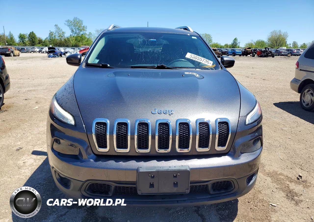 2015 Jeep Cherokee Latitude VIN:1C4PJLCB2FW781958 - 5