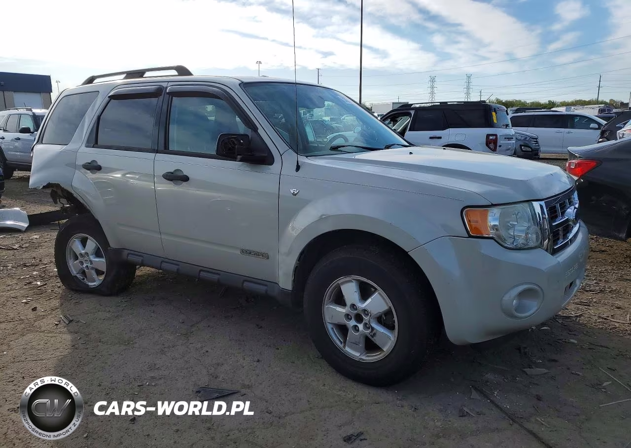 2008 Ford Escape Xlt VIN:1FMCU93178KB08816 - 4
