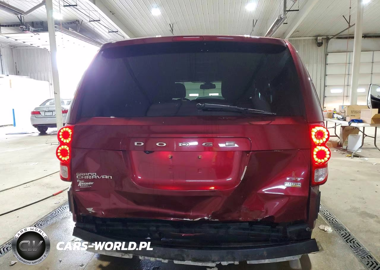 2019 Dodge Grand Caravan Gt VIN:2C4RDGEG8KR692303 - 6