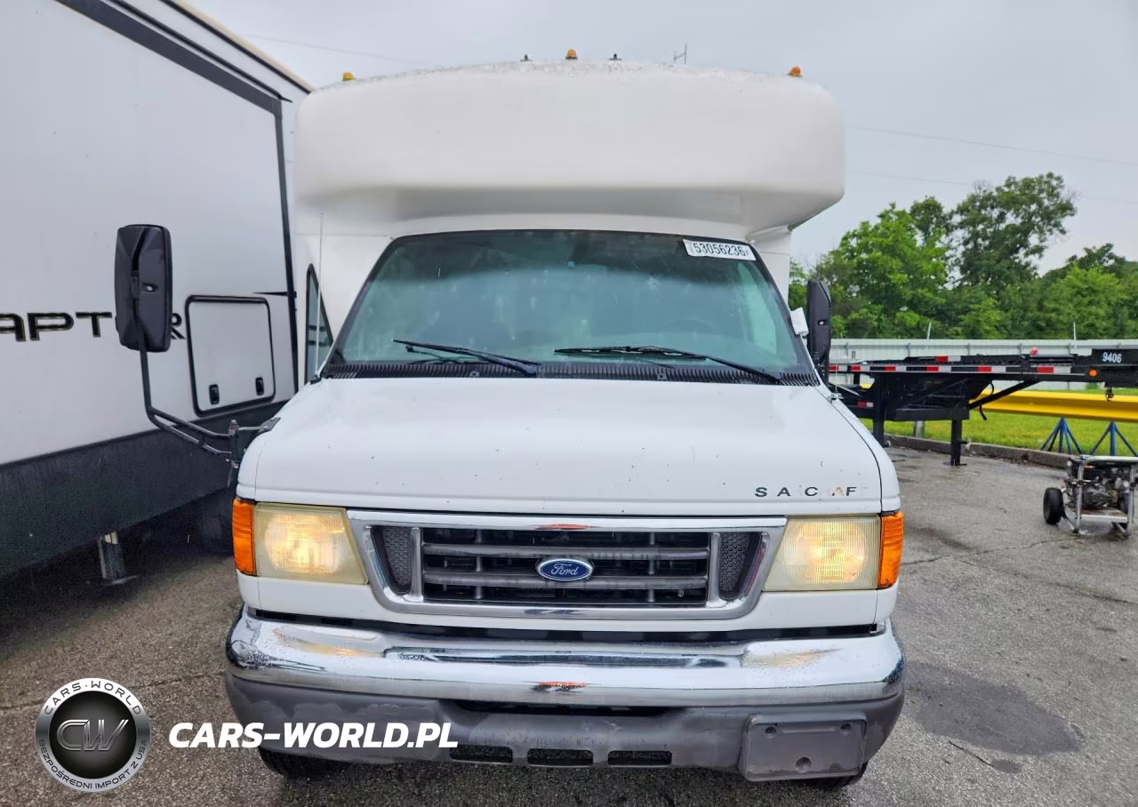 2006 Ford Econoline E450 Super Duty Cutaway Van VIN:1FDXE45S66DB29794 - 5